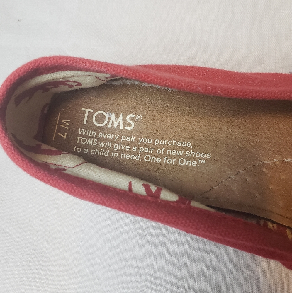 TOMS Classic Red Alpargata Women's Shoes - Picture 3 of 6